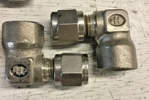 HOKE GYROLOK 3LF2-316 Female Elbow 3/16" Comp X 1/8" FNPT Fittings (Lot of 2) - Picture 1 of 6