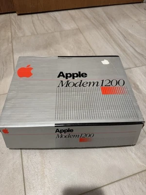 Módem de computadora Apple Modem 1200 Foto 1 de 2