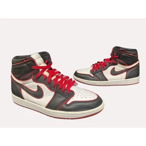 Nike Air Jordan 1 Sneakers Mens Sz 11.5 Retro High OG Bloodline 2019 555088-062 - Picture 1 of 17
