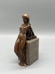 "JULIA" BRONZE SKULPTUR AUF SOCKEL - VON BARRY SHIRAISHI "LES BEAUX ARTS" I.4 - Bild 1 von 16