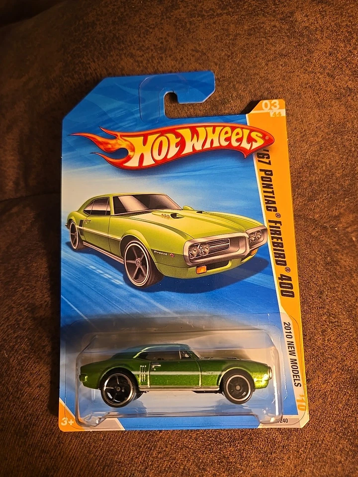 2010 HOT WHEELS NEW MODELS 67 PONTIAC FIREBIRD 400  - Image 1 of 1