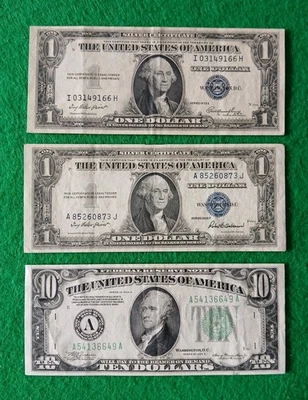 1934 A  Federal Reserve Bank $10 Note LIme Green Seal , 1935E, 1935F SC 1$ VF+ - Image 1 of 2