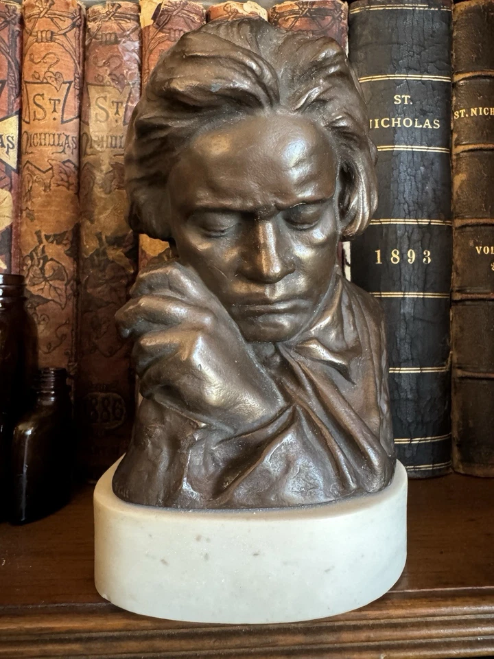 Vintage 1962 Authentic Beethoven Bronze Bust Alva Museum Replicas, Inc. New York - Image 1 of 4