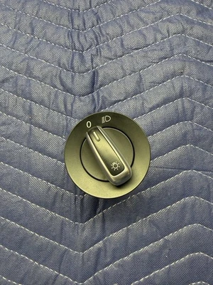 Оригинальный переключатель управления фарами 2006-18 Volkswagen Passat Tiguan Jetta 3C8941431F  - Изображение 1 из 4