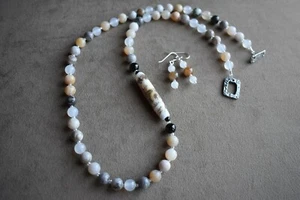 Russische Spitze Achat & weißer Achat Halskette mit fokaler Perle Made in Arizona USA - Bild 1 von 10