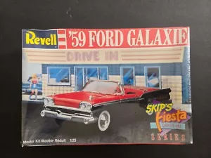 Revell '59 Ford Galaxie Skip's Fiesta Drive-in model kit 7162 ~1:25~ Sealed NOS - Bild 1 von 3