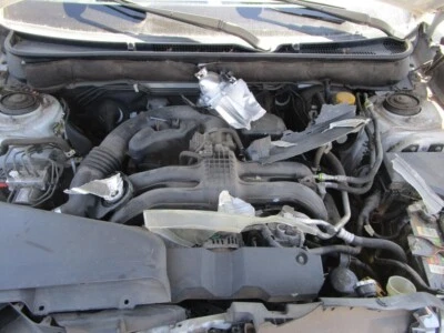 Used Deck Lid fits: 2014 Subaru Legacy Sdn w/rear view camera w/o spoiler Grade Foto 1 de 4