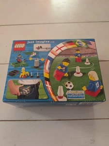 LEGO Sports Women’s Soccer Team 3416 In 2001 New / Sealed Retired - Picture 1 of 5