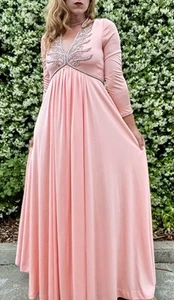 Vintage 1970s Jack Bryan Pink Jersey Knit Long Formal Flowy Beaded Gown Sz 6 - Picture 1 of 16