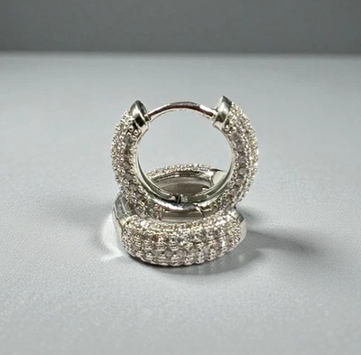 Orecchini in Ottone da donna Cerchi con Zirconi Anallergici Nickel Free - Immagine 1 di 4