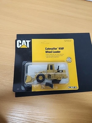 1994 ERTL CAT Caterpillar 950F Wheel Loader 1:64 Read Description  - Image 1 of 4
