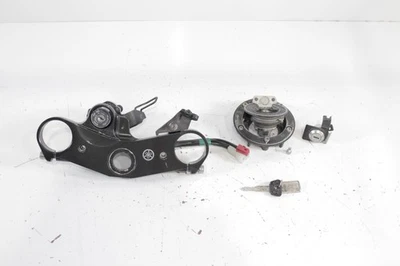 09 08-16 YAMAHA YZF R6 OEM IGNITION SWITCH KEY GAS CAP SEAT LOCK SET Triple 8593 - Image 1 of 4