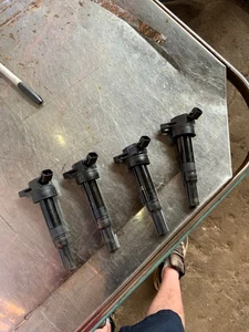 2014-2016 Kia Soul 2.0L Set of 4 Ignition Coils  2 are oem 2 are aftermarket - Picture 1 of 3