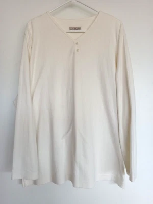 Camisa Plus 2X, 22/24 Marfil Cuello V de LA Blues.  buen estado Foto 1 de 4