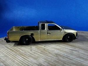 CUSTOM Matchbox ‘95 Nissan Hardbody Gold Color Slammed Display Piece Non Roller - Picture 1 of 16