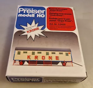 Preiser 30608 Bausatz Zirkus Circus Krone Mannschaftswagen, H0-1:87, Neu in OVP - Bild 1 von 4