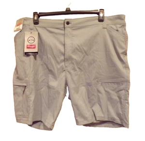 WRANGLER graue All-Terrain-Ausrüstung ~ SHORTS ~ Herrenshorts ~ Herren Größe 44 ~ Neu mit Etikett - Bild 1 von 2