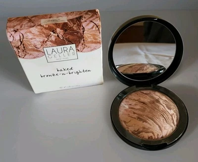 Bronceador Laura Geller Baked Bronze-N-Brighten MEDIANO 0,85 OZ XLarge Compacto Nuevo en Caja Foto 1 de 4