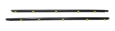 2013 Hyundai Genesis Coupe Door Glass Belt Seal Molding OEM - Image 1 of 4