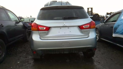 Pinza de freno de disco trasera izquierda usada se adapta a: 2016 Mitsubishi Outlander Sport trasero Rea Foto 1 de 4