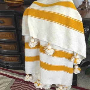 Moroccan Handmade Wool Blanket, White with Stripes, 118''x78 - Picture 1 of 31