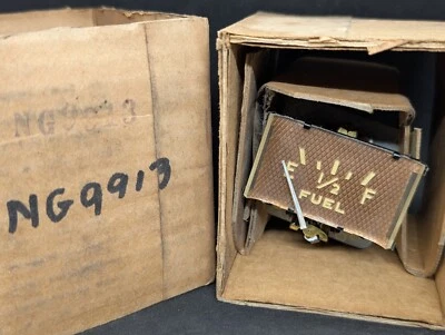 NOS 1942 PLYMOUTH P14S P14C 燃料气体气溶胶设备集群量表 — 第 1/4 张图片