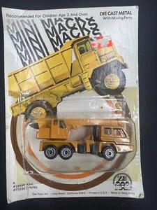 Zee Toys Mini Macks Crane Truck Vintage Die-Cast Metal VHTF Yellow Lift in box - Picture 1 of 5