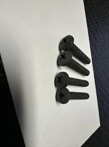 Cub Cadet IH-27095-R1 10-24 x 1 Machine Screw Dash Throttle 4 Pieces I-1 - Picture 1 of 1