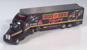Camión transportador Kenworth Winn Dixie Racing Champions modelo a escala de 10,5 - Imagen 1 de 7