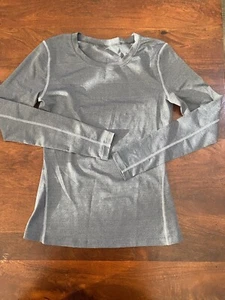 Active Gray Women's Plus XS  Top Long Sleeves - Picture 1 of 6