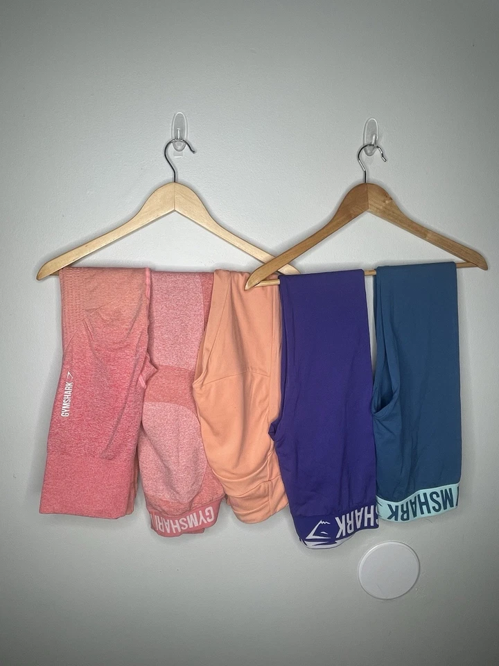 批量 5 件 Gymshark 女式打底裤 尺寸 中号 粉色/紫色/蓝色 免运费 — 第 1/1 张图片