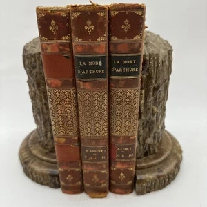 La Morte D’Arthure- Antiquarian-Vol I-III-Bound By JM Dent- 46-6 - Picture 1 of 23