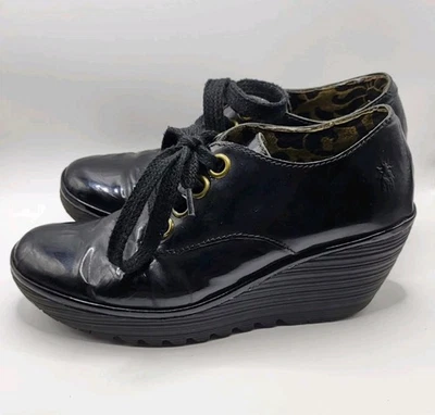Ladies FLY LONDON Black Patent leather Y2K Wedge heel Lace up Shoes Size 9 - Image 1 of 4