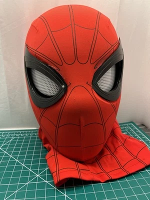 Máscara de héroe de acción escala 1:1 con anillo de control remoto - Disfraz de disfraces/fiesta Foto 1 de 4