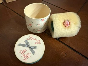 VINTAGE BEAUTY MUFF Powder Box SEE PICS - Picture 1 of 7