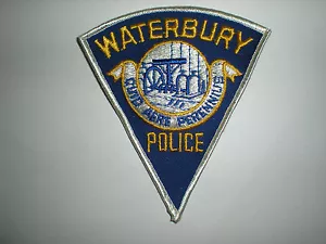PARCHE DEL DEPARTAMENTO DE POLICÍA WATERBURY, CONNECTICUT - Imagen 1 de 1
