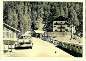 ANNI '50 FORD TAUNUS " WELTKUGEL " FOTO ORIGINALE AUTO cm 7,4 x 10,3 - Picture 1 of 2