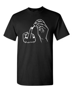 T-Shirt Mittelfinger Nagellack Unisex 103 - Bild 1 von 6