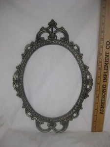 large ornate vintage oval metal frame wall decorative fits approx. 11.75" x 9.5" - Picture 1 of 8