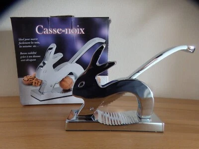 Extravaganter Nussknacker-Hase Metall ca. 17 x 13 x 4 cm (L-H-B) vintage OVP - Bild 1 von 4