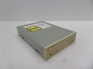 Plextor PX-40TSi UltraPlex 40max SCSI Internal CD-ROM Drive - Beige Bezel - Afbeelding 1 van 7