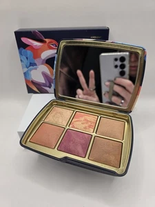 Hourglass 2025 Holiday Ambient Lighting Unlocked Palette Limited Edition - Fox - Picture 1 of 3