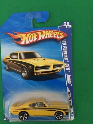 Pontiac GTO Judge 2010 Muscle Mania '69 variación amarilla B161 Hot Wheels Foto 1 de 4