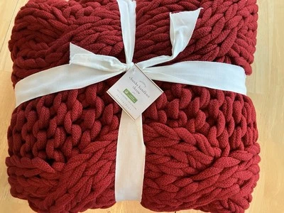 POTTERY BARN CHUNKY HANDKNIT CARDINAL RED THROW BLANKET 44x56 - Image 1 of 4