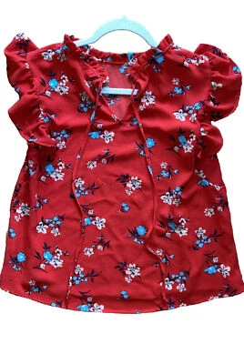 Red Floral Peasant top Ruffle Neckline Blouse SZ S V Neck Short Flutter Sleeve - Image 1 of 4