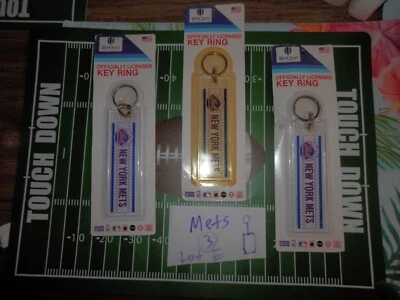New York Mets keychain Lot of (3) Vtg 1990's new vintage key rings Lot E - Image 1 of 4