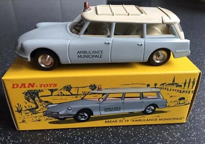 1/43 Citroen ID19 Beak Ambulance Municipal Dan toys 058 1/43 NEUF série limitée - Photo 1/4