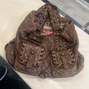 Vintage BETSY JOHNSON Hobo Bag Large Quilted Brown Distressed Leather Studs Y2K - Picture 1 of 6