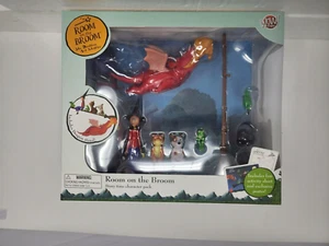 Confezione Personaggi Room on the Broom Story Time - B2 - Foto 1 di 2
