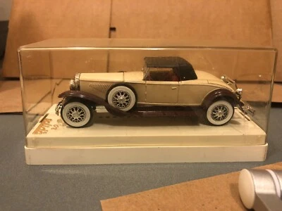 1/43 VINTAGE SOLIDO #4035 DUESENBERG J SPIDER BEIGE AND BROWN - Image 1 of 4